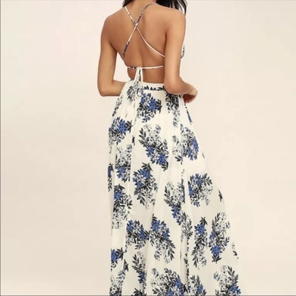 ❣️Sale was $55 down sizing❣️ Cut out maxi dress - Picture 4 of 6